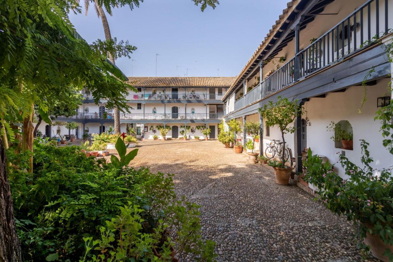 Conde Central Courtyard By Valcambre Seville Exterior photo